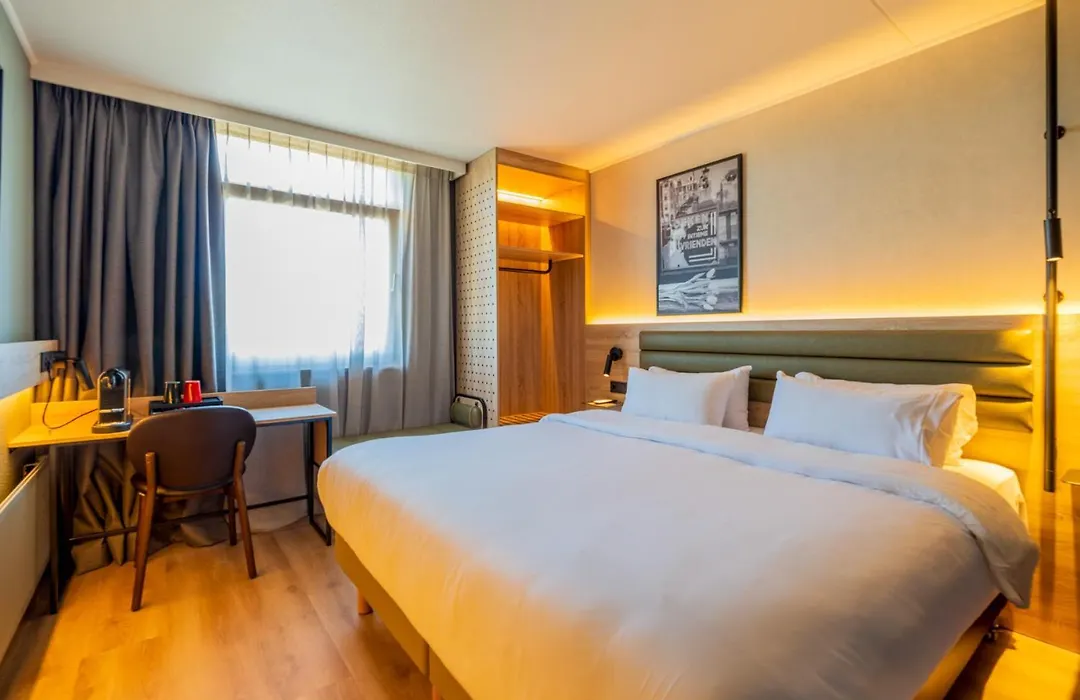 Campanile Hotel & Restaurant Breda-1
