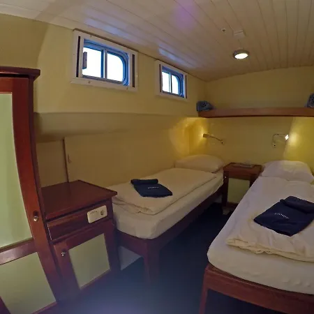 Botel Elodie-3