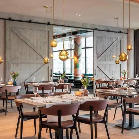 Van der Valk Hotel Deventer-3