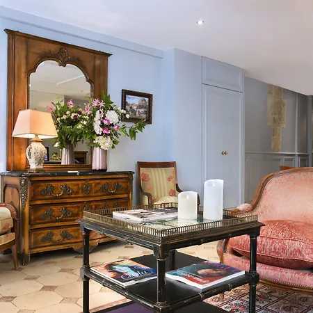 Le Relais Saint Honore-2