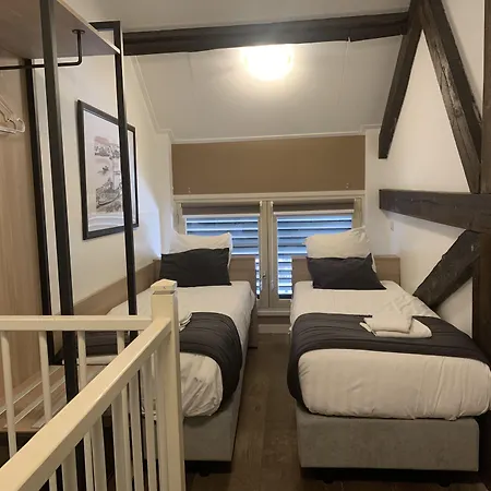Plantage Garden Apartments-2