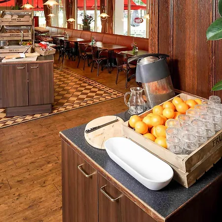 ibis Tilburg-2