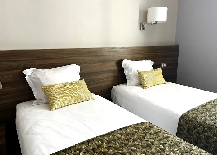 Hotellerie L'Enclos Rey Parijs
